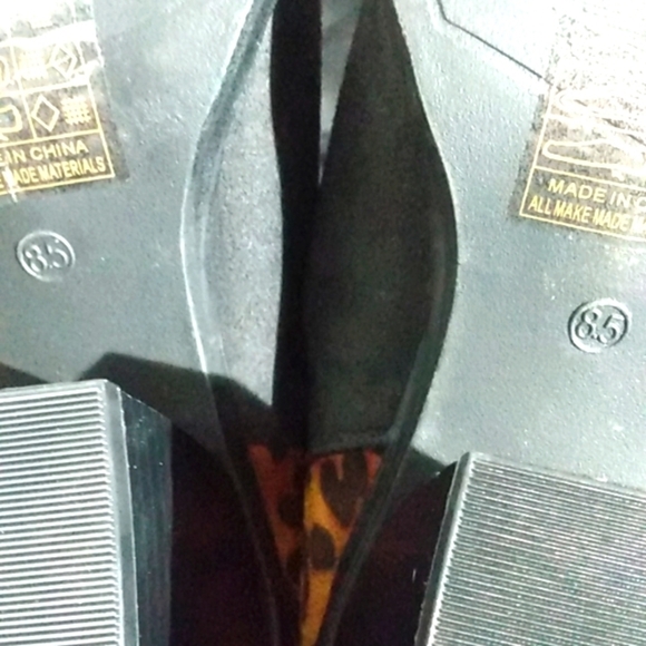 JESSICA CARLYLE LEOPARD STACKED BLOCK HEEL ANKLE BOOTIES SIZE 8.5 NWOT - Picture 11 of 11